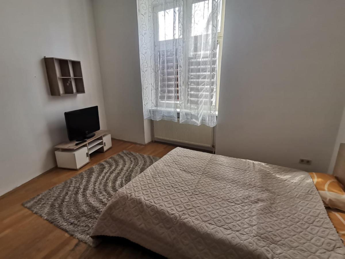 Central City Apartment Apartamento